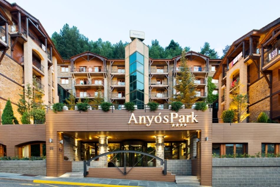 Aparthotel Anyospark Mountain & Wellness Resort 马萨纳 外观 照片