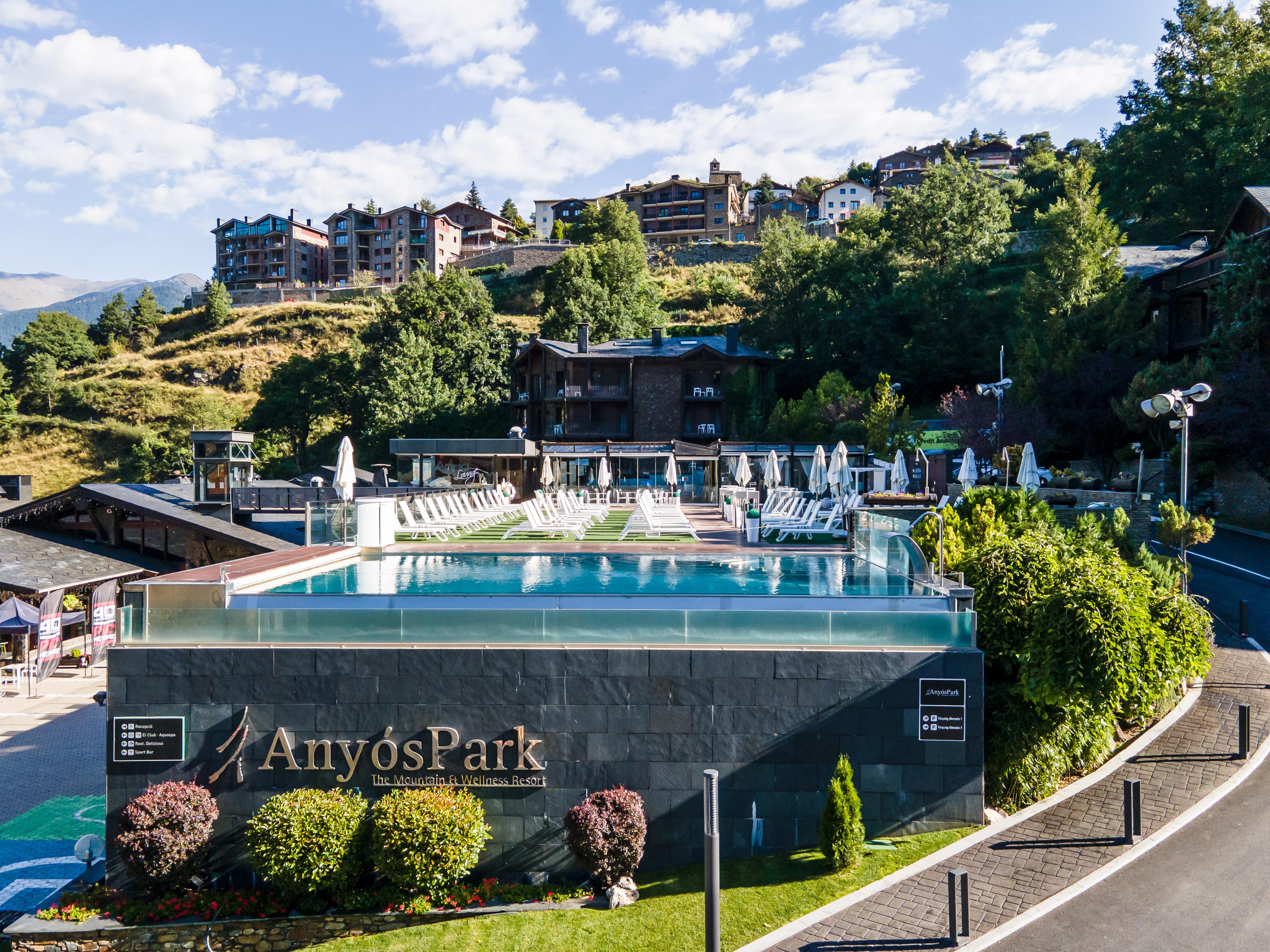 Aparthotel Anyospark Mountain & Wellness Resort 马萨纳 外观 照片