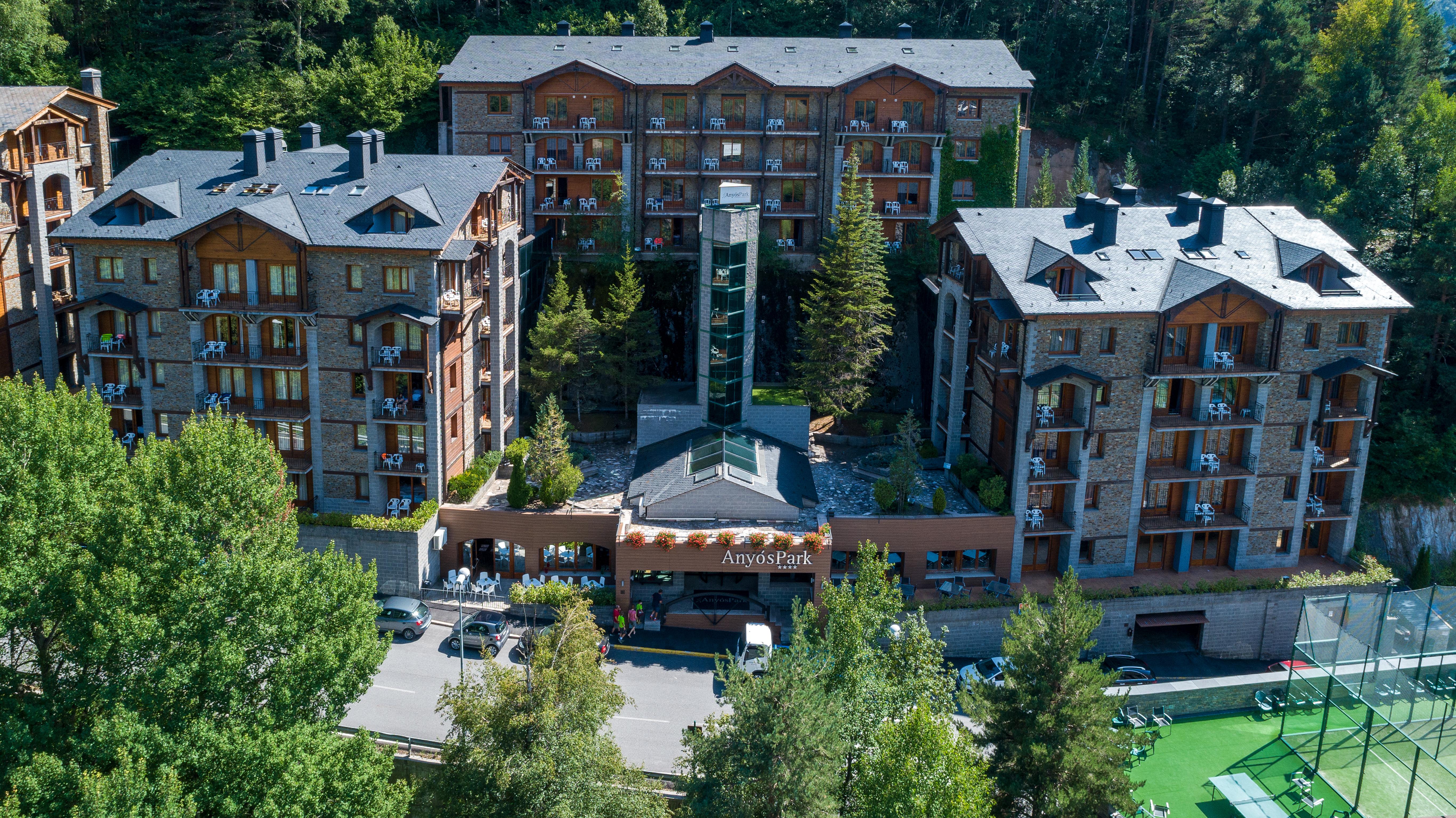 Aparthotel Anyospark Mountain & Wellness Resort 马萨纳 外观 照片